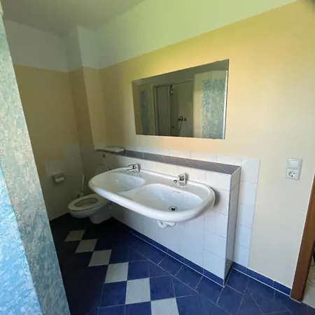 Apartment Gaestehaus Silke Monteurunterkunft Niederdorla